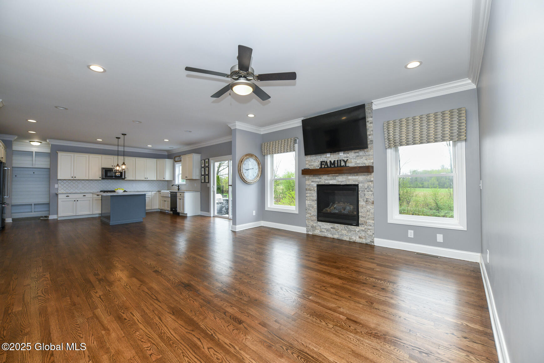 31 Stablegate Drive, Ballston Lake, New York image 18