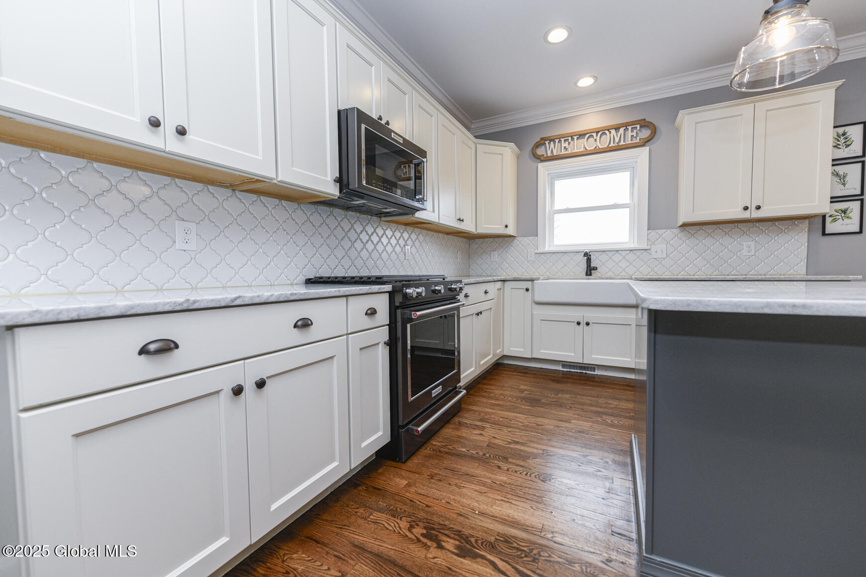 31 Stablegate Drive, Ballston Lake, New York image 26