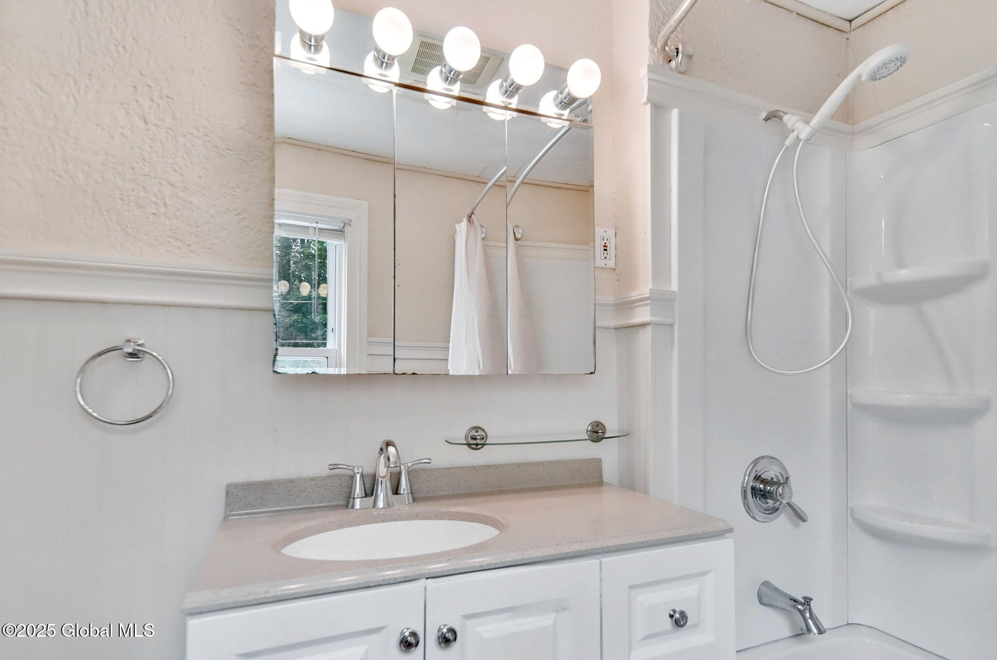 44 Hudson Avenue, Delmar, New York image 23