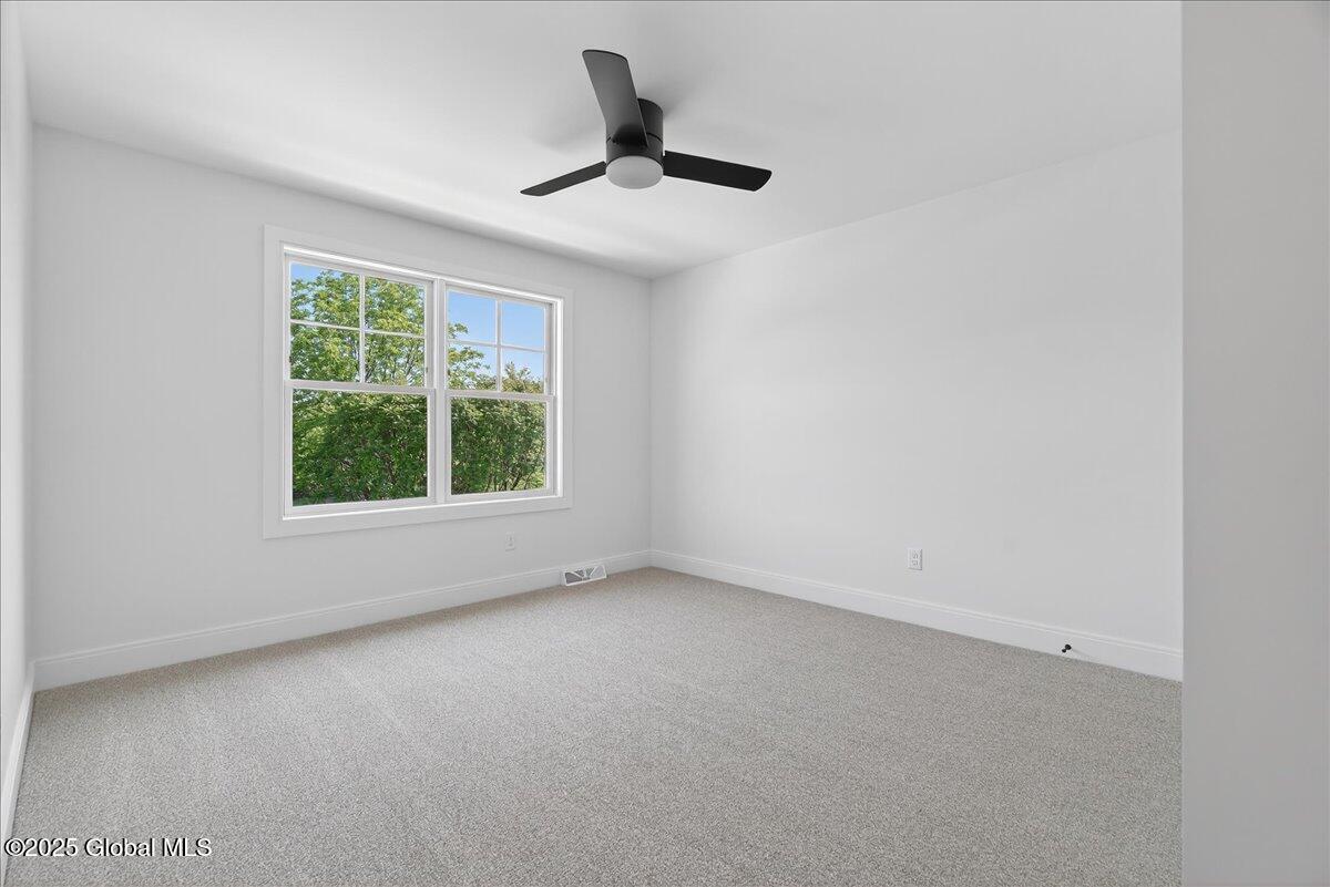 29 Newton Avenue, Saratoga Springs, New York image 38