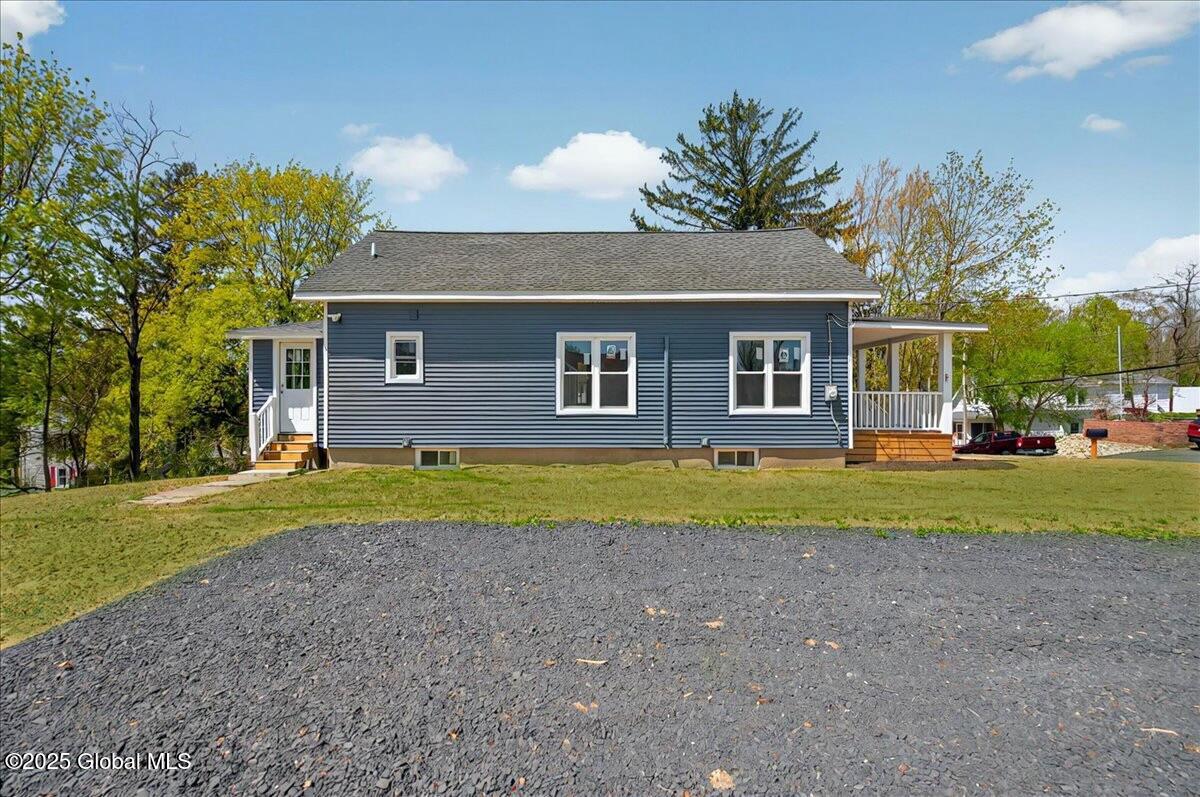 16 Cleminshaw Avenue, Troy, New York image 5