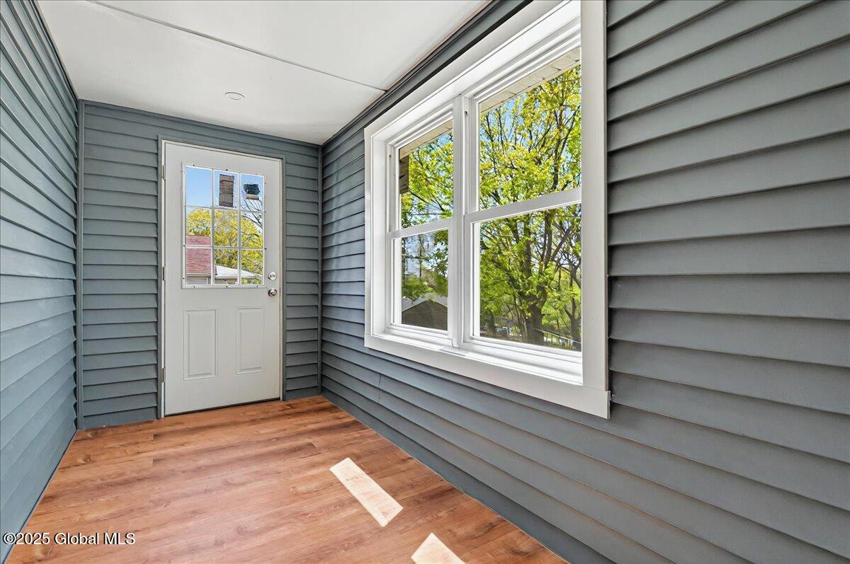 16 Cleminshaw Avenue, Troy, New York image 35