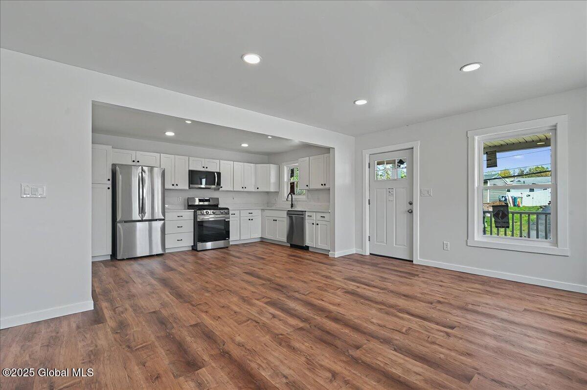 16 Cleminshaw Avenue, Troy, New York image 19