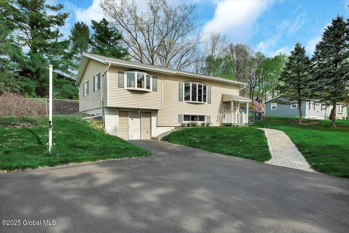 161 N Lake Avenue, Troy, New York image 2