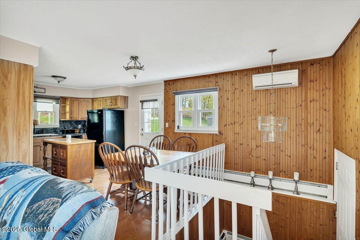 161 N Lake Avenue, Troy, New York image 7