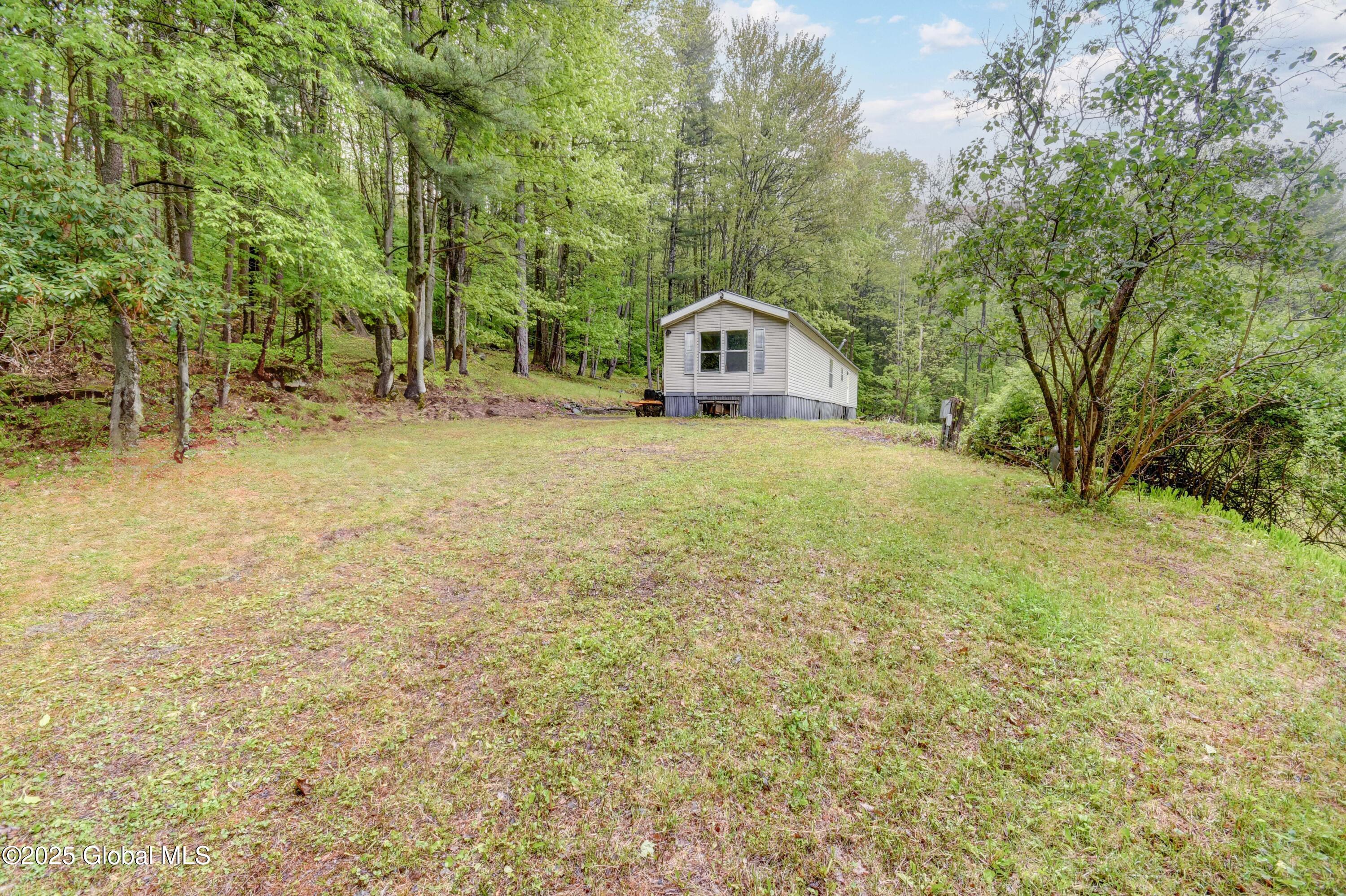 362 Beech Street, Mayfield, New York image 3