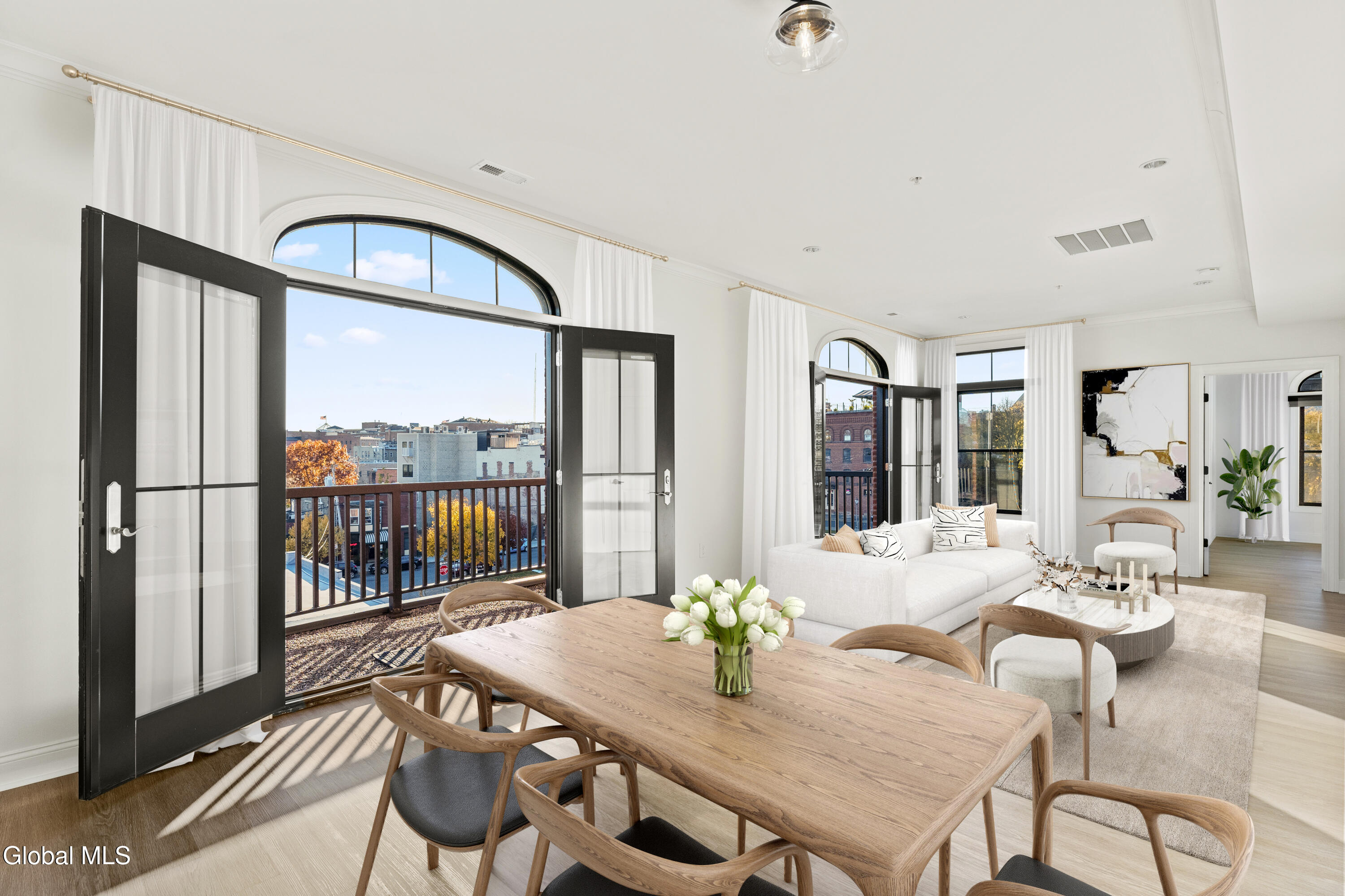 30 Lake Avenue PH 404