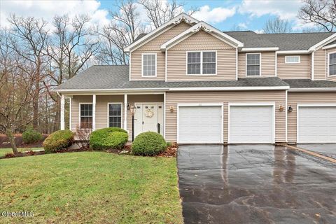 Photo of 36 Oakmont Street, Niskayuna, NY 12309 (MLS # 202614455)