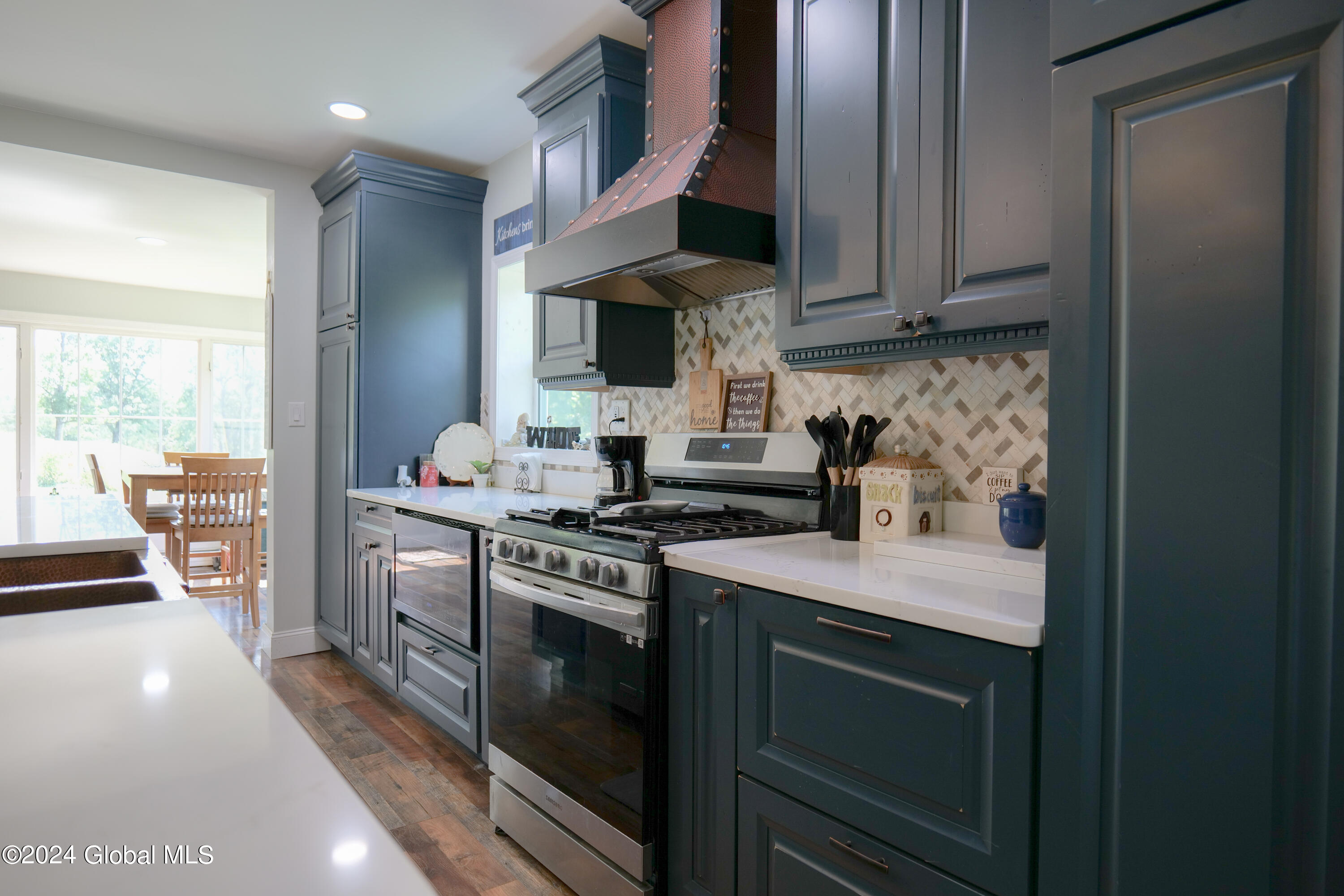 102 Kruger Road, Selkirk, New York image 7