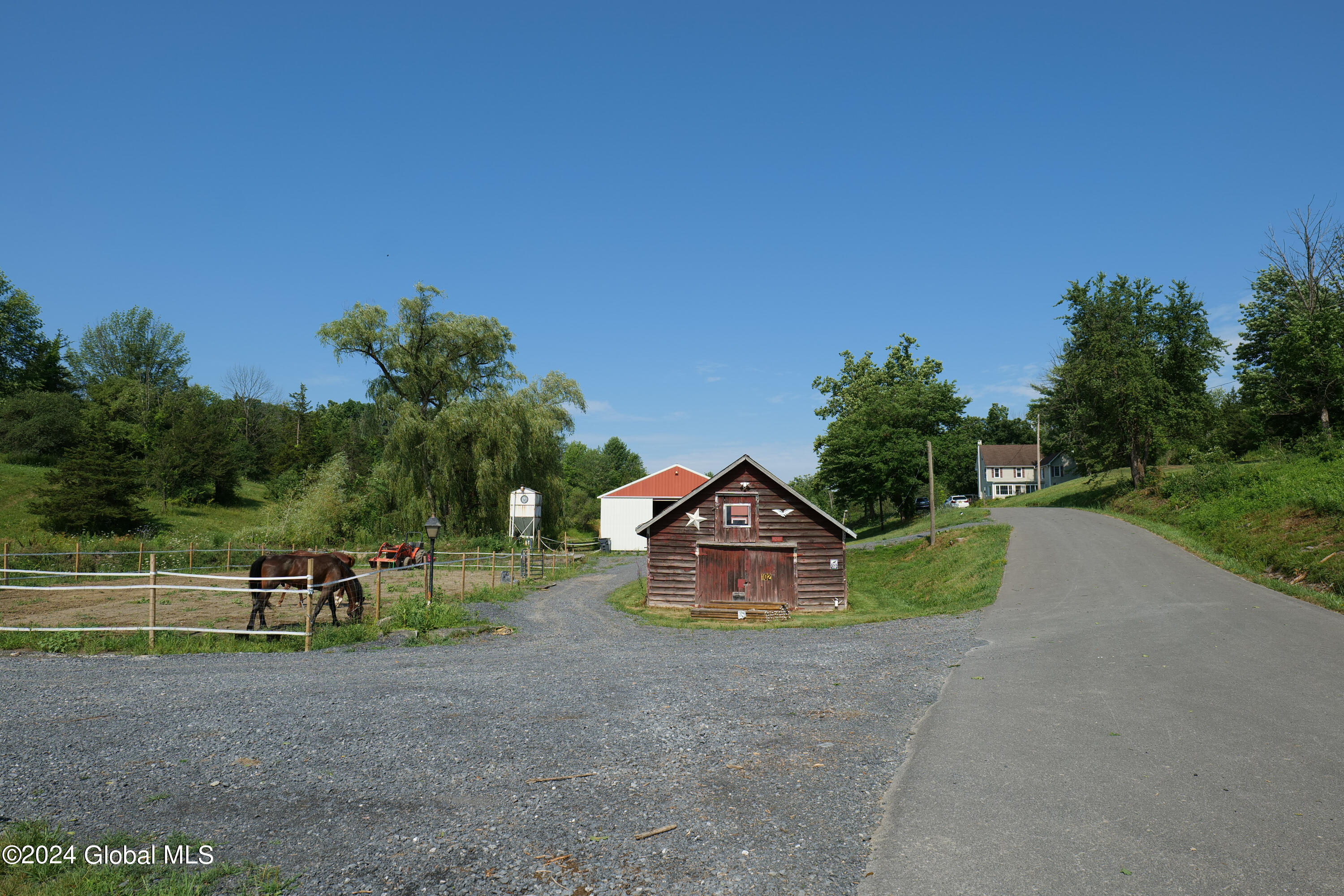 102 Kruger Road, Selkirk, New York image 6