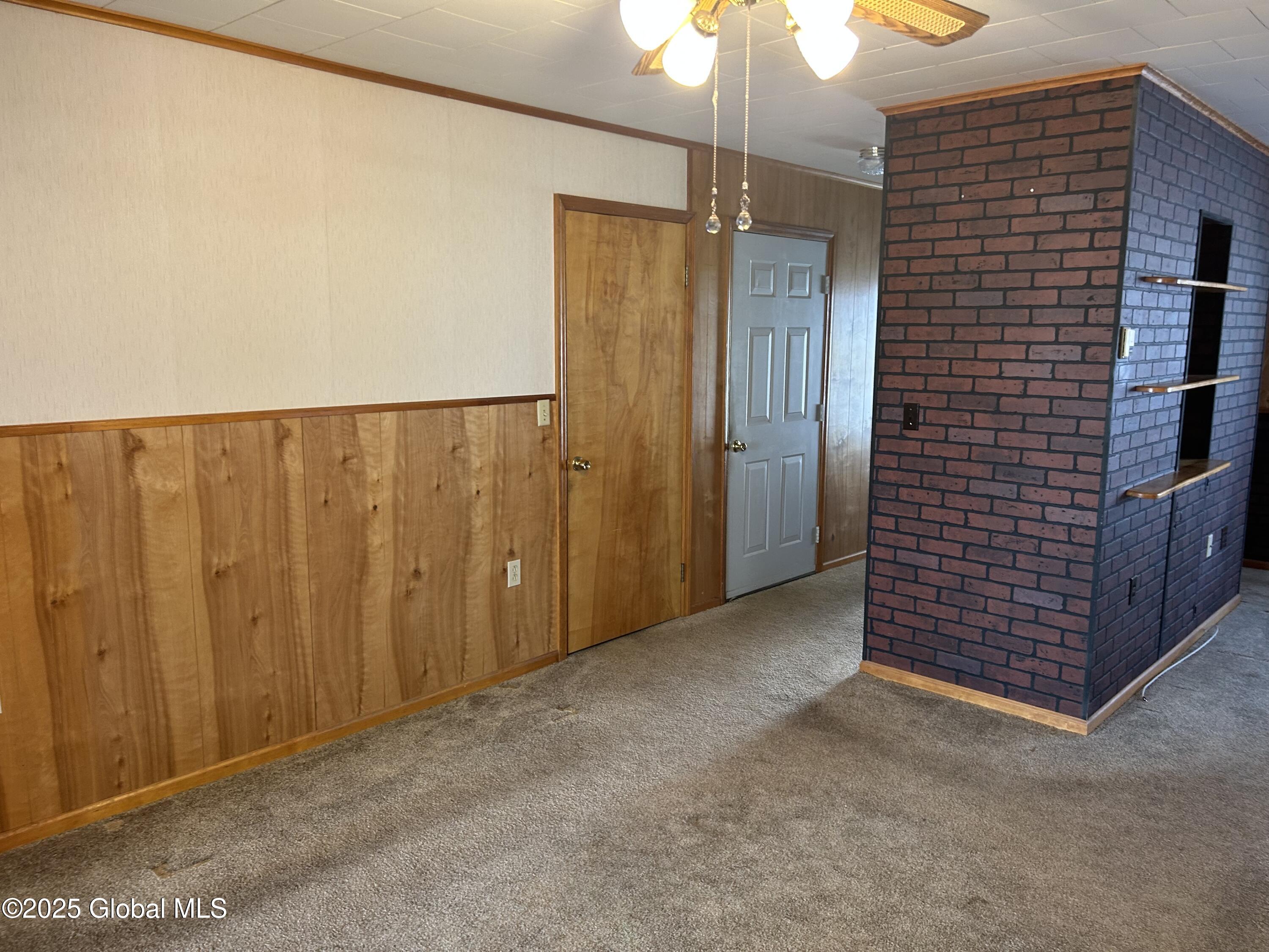 6 Riverview Street, South Glens Falls, New York image 15