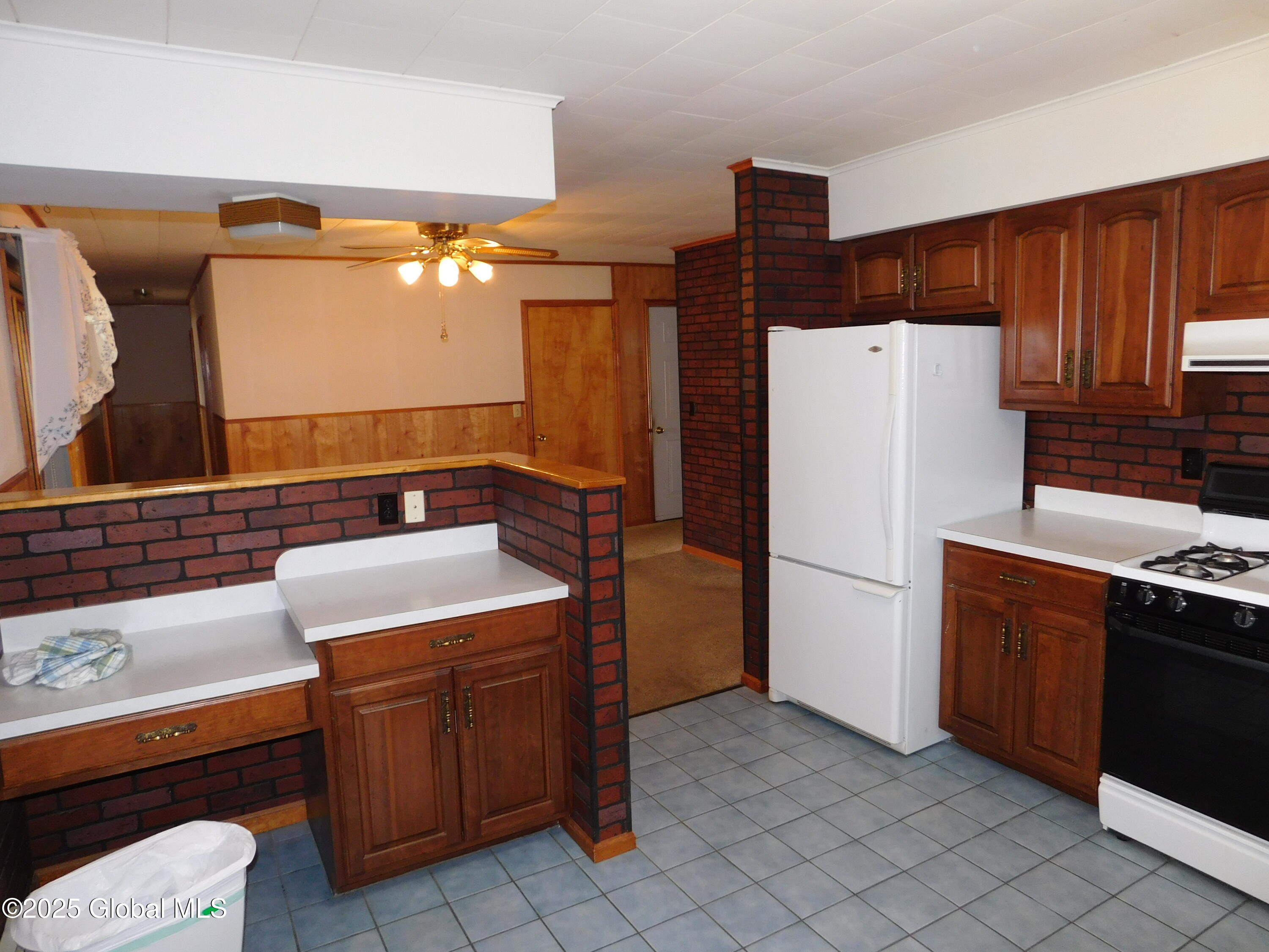 6 Riverview Street, South Glens Falls, New York image 25