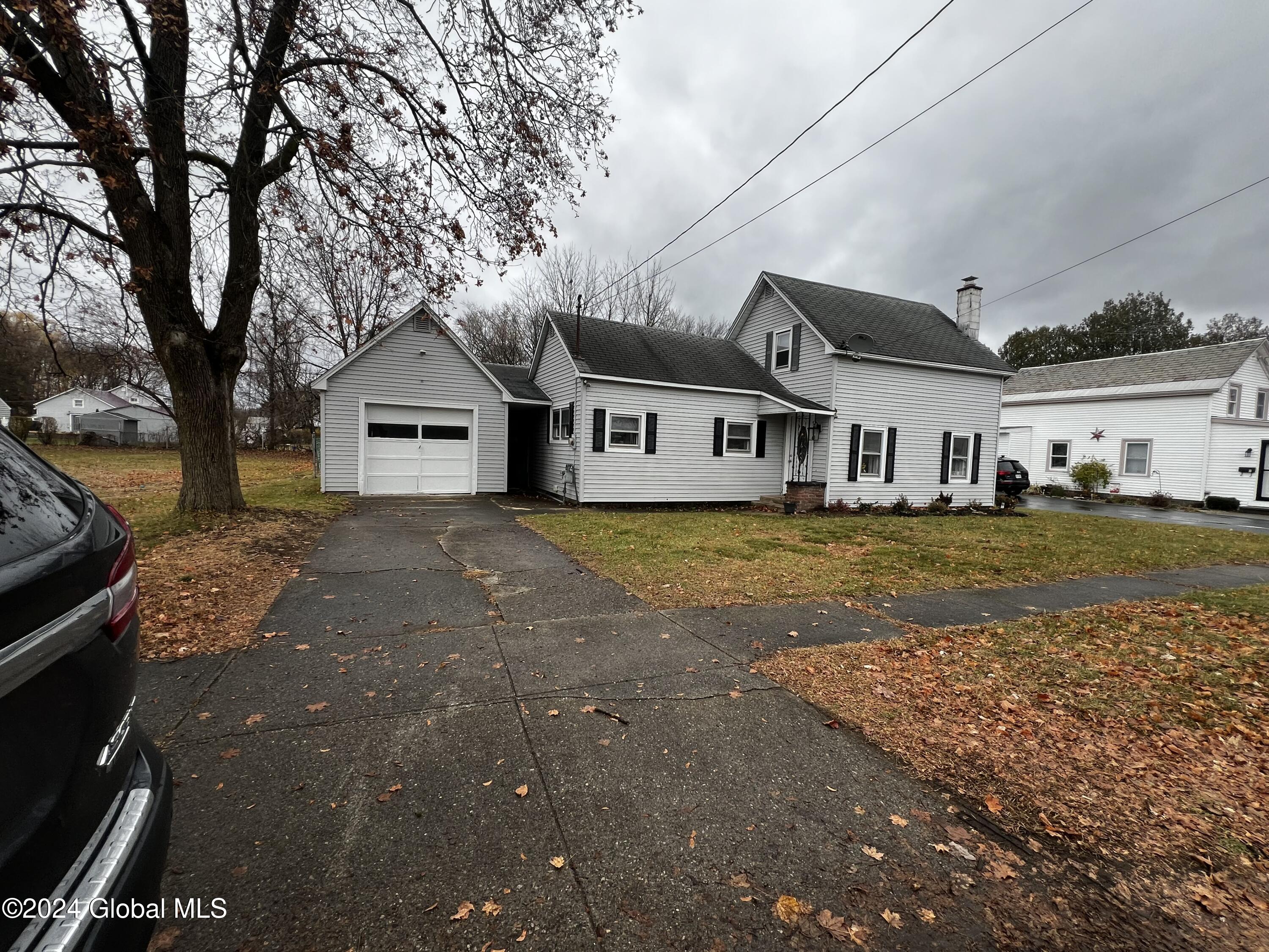 24 Laclaire Street, Hudson Falls, New York image 32