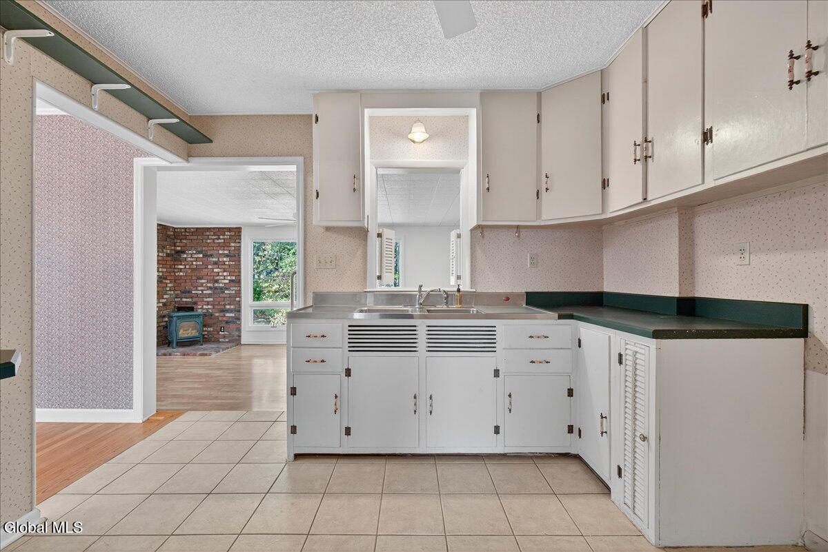 Rotterdam, New York 12306, United States, 4 Bedrooms Bedrooms, ,2 BathroomsBathrooms,Residential,Active,216130