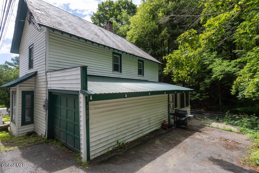 780 Diamond Point Road