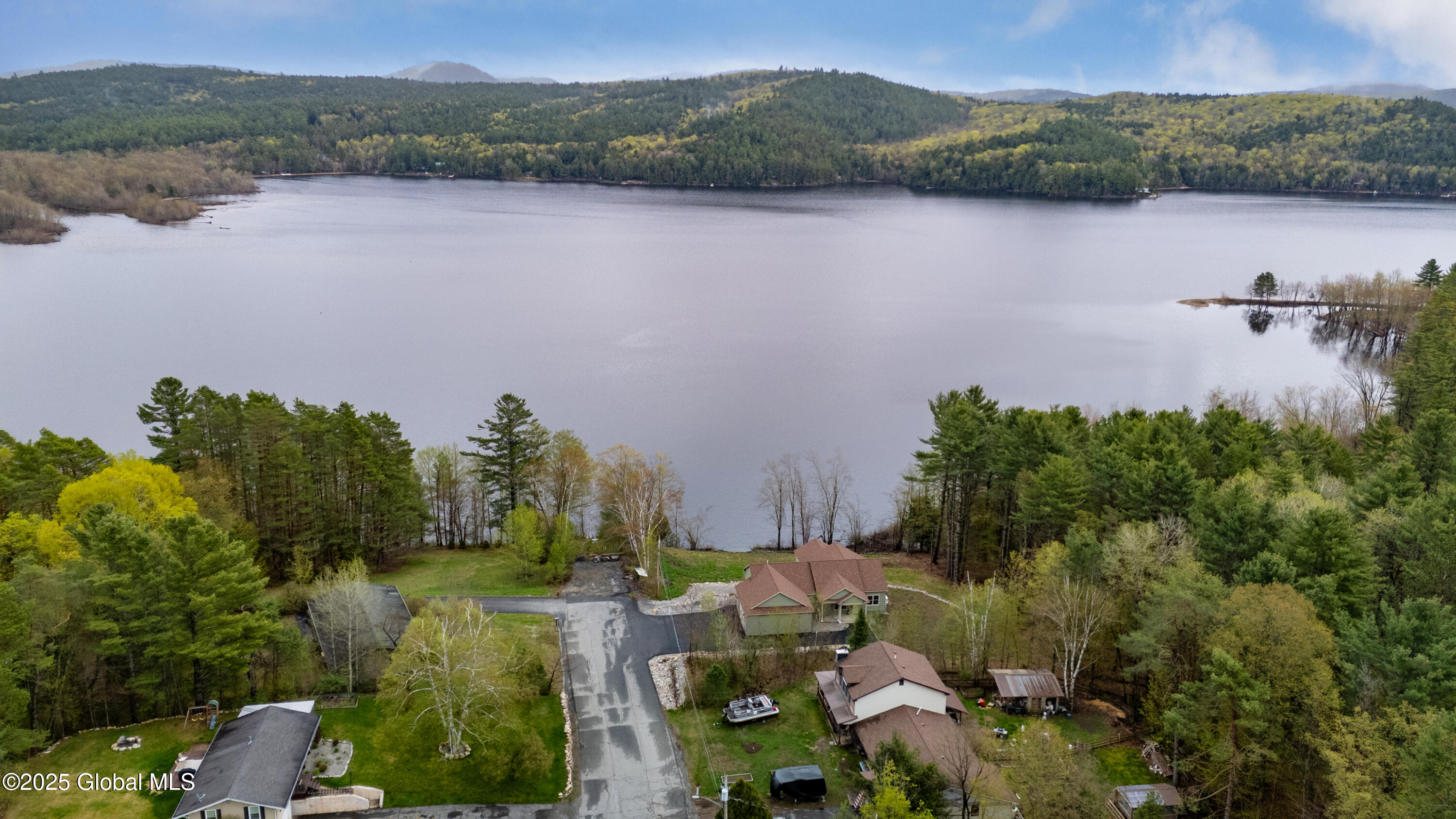 38 Whitney Avenue, Schroon Lake, New York image 14