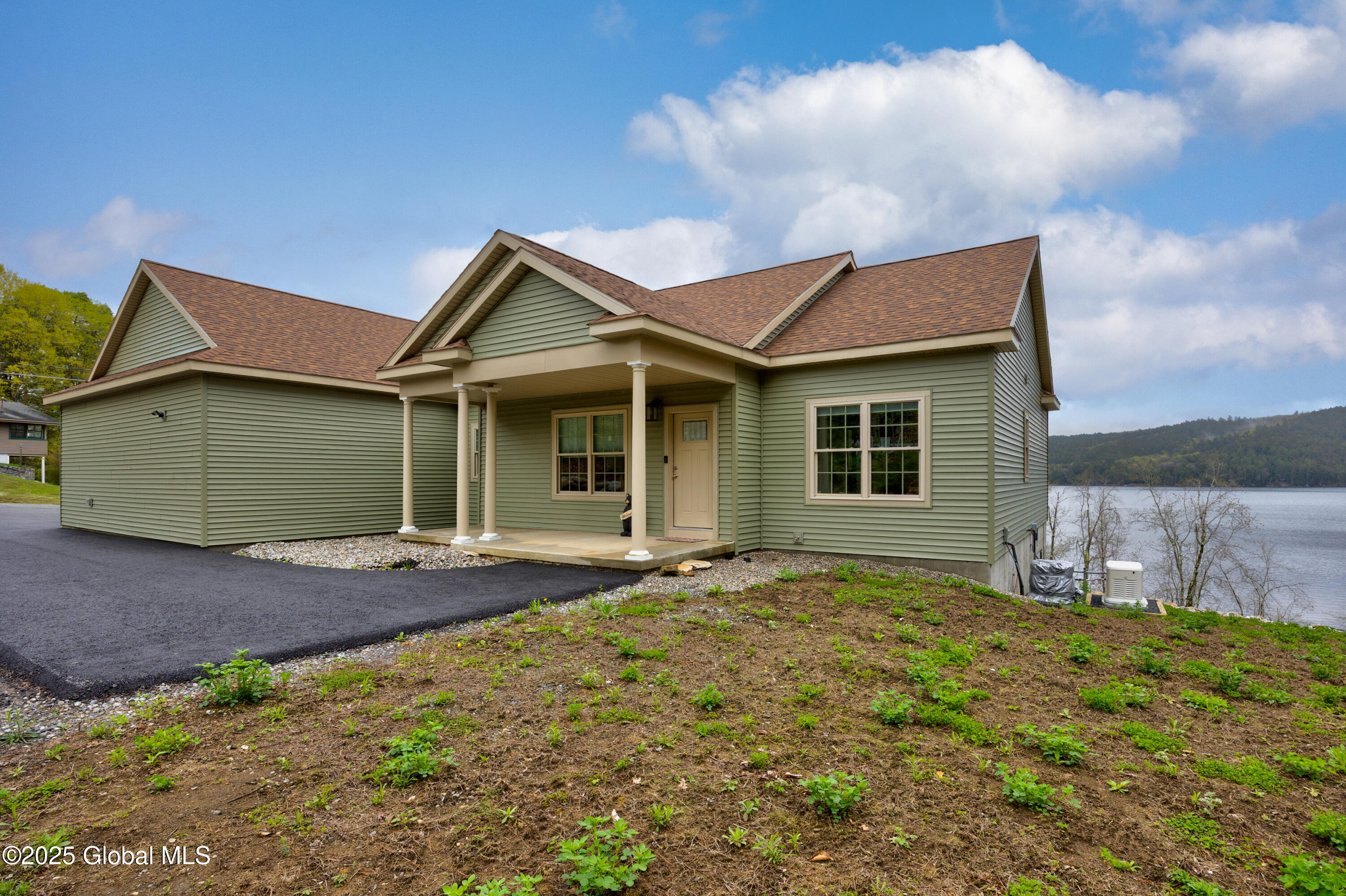 38 Whitney Avenue, Schroon Lake, New York image 4