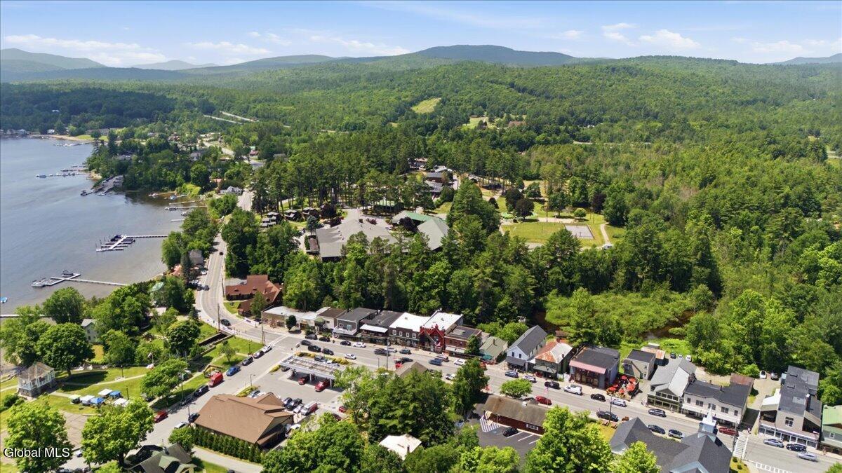 1069 US Route 9