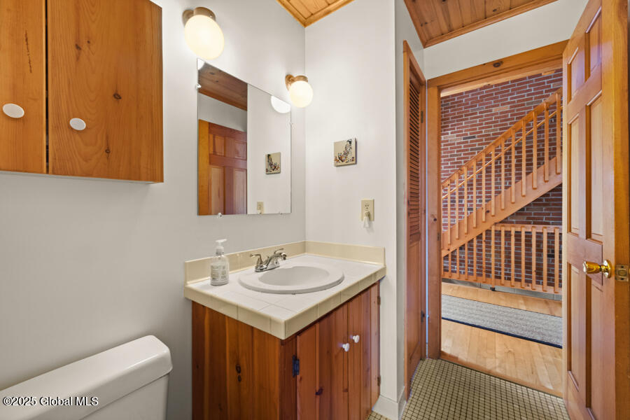 40 Indian Ladder Drive, Altamont, New York image 17
