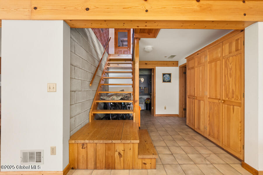 40 Indian Ladder Drive, Altamont, New York image 41