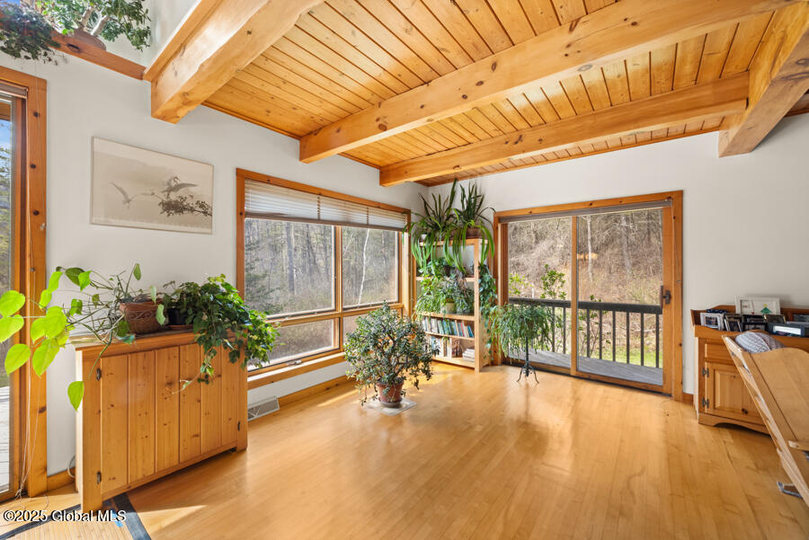 40 Indian Ladder Drive, Altamont, New York image 3