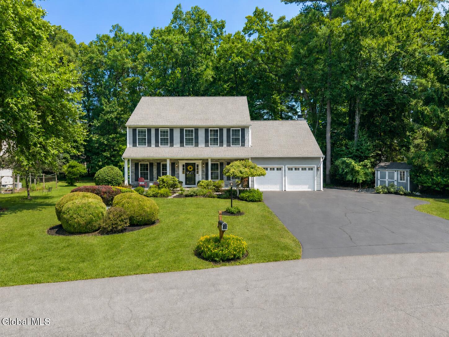 40 Willow Drive