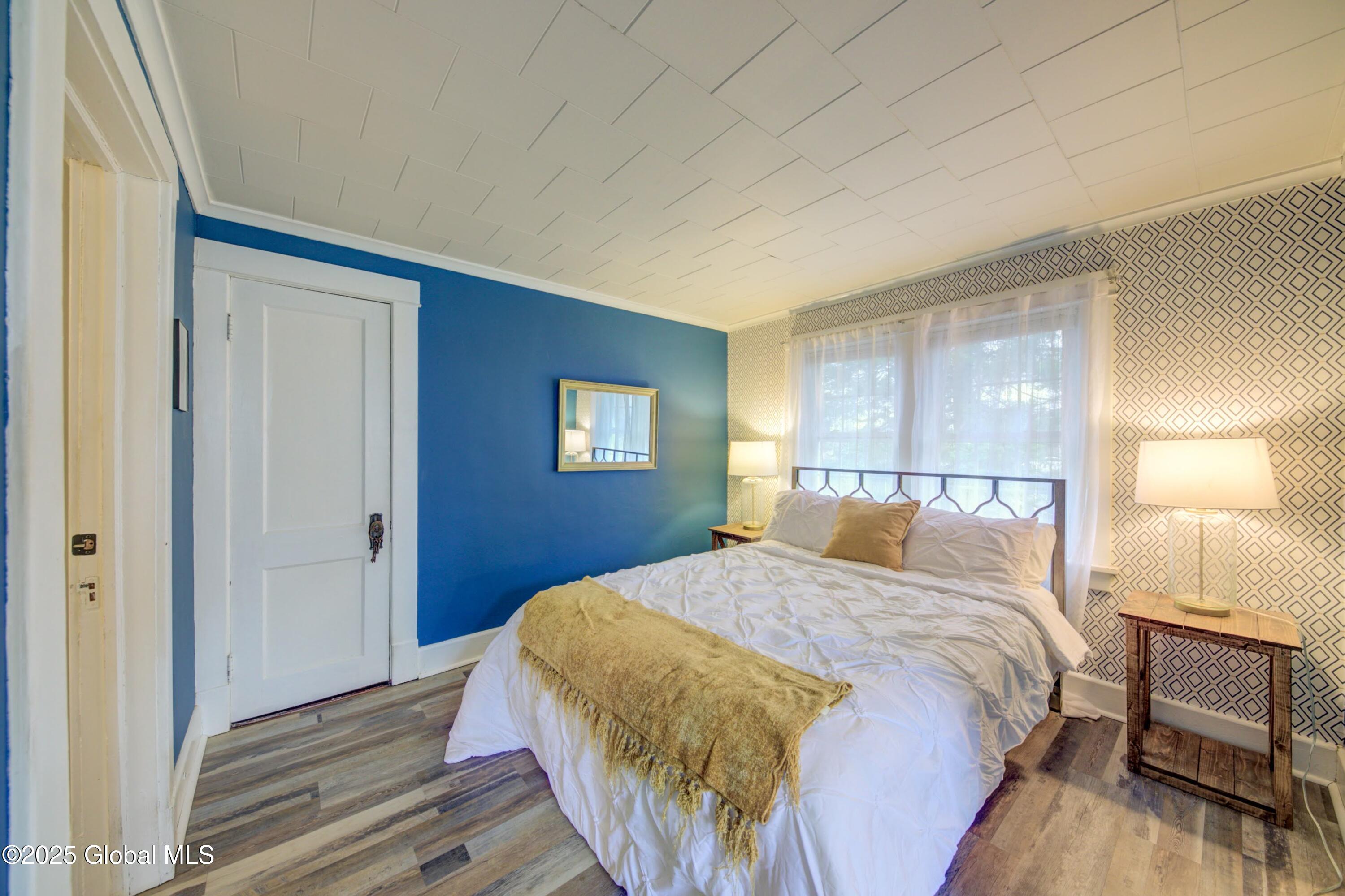 9 Essex Street, Amsterdam, New York image 36