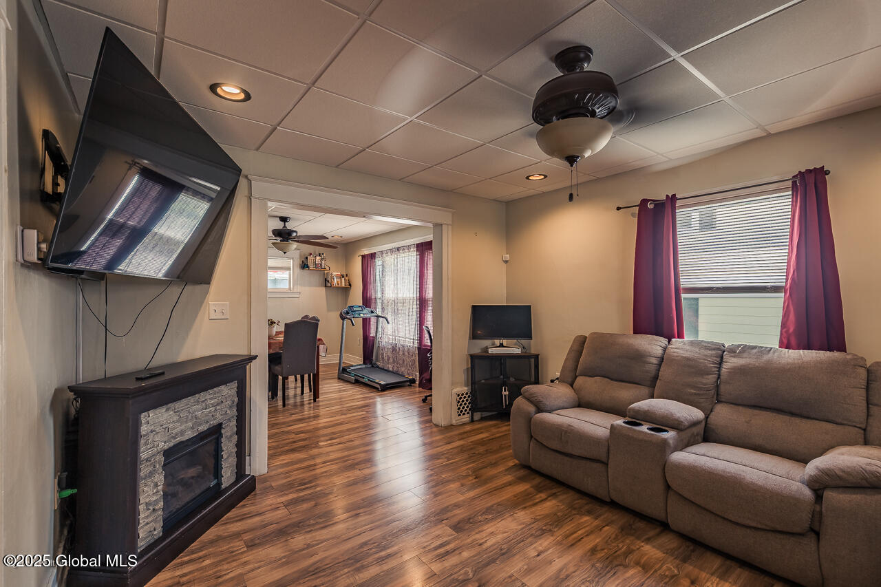 53 Hibbard Street, Amsterdam, New York image 13