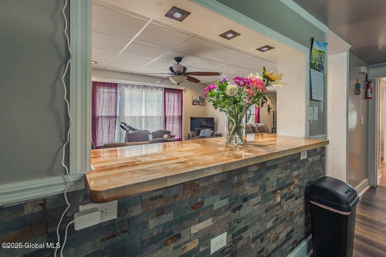 53 Hibbard Street, Amsterdam, New York image 20