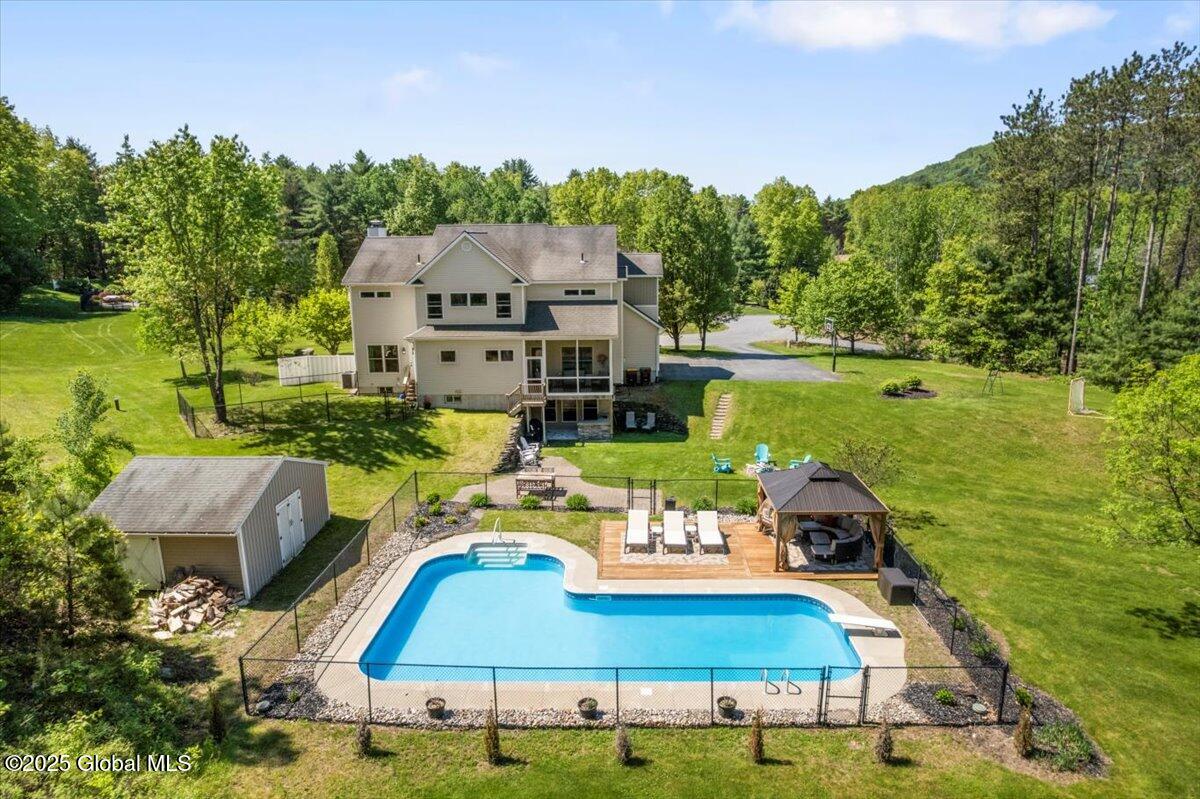 8 Garnet Mine Court, Gansevoort, New York image 42