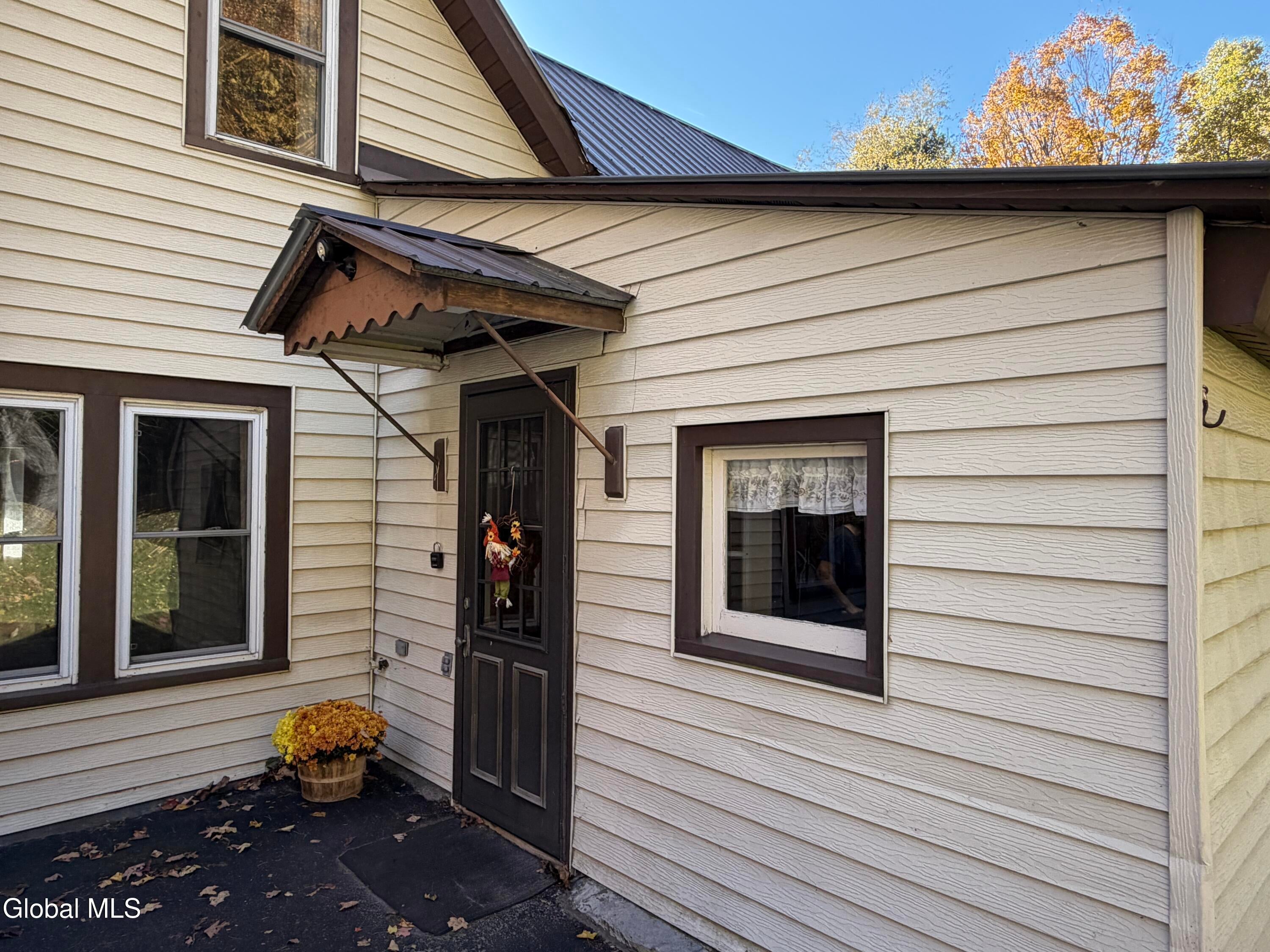 55 Bartlett Pond Road