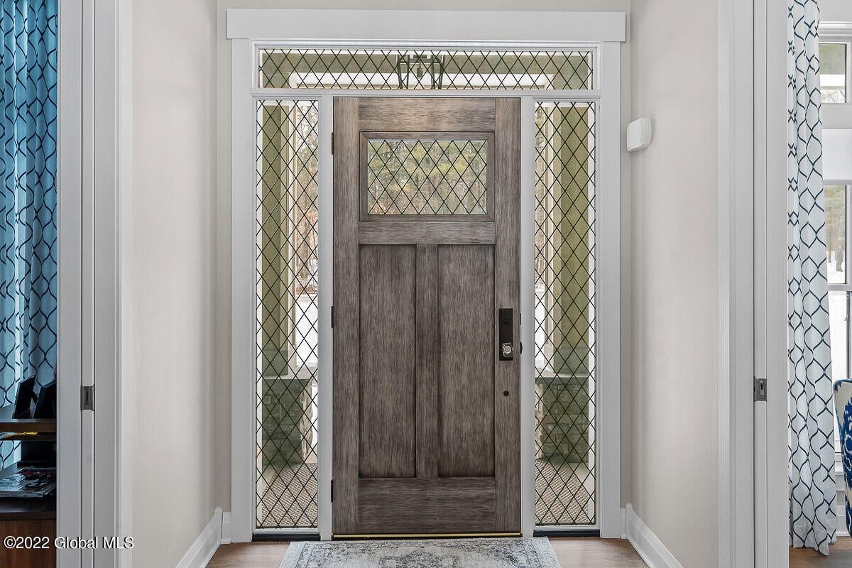 25 Cannon Royal Drive