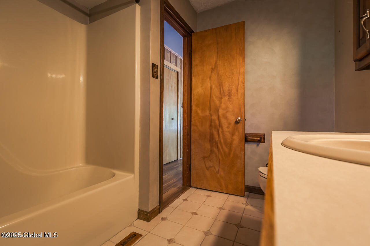 241 Kunkel Road, Mayfield, New York image 34