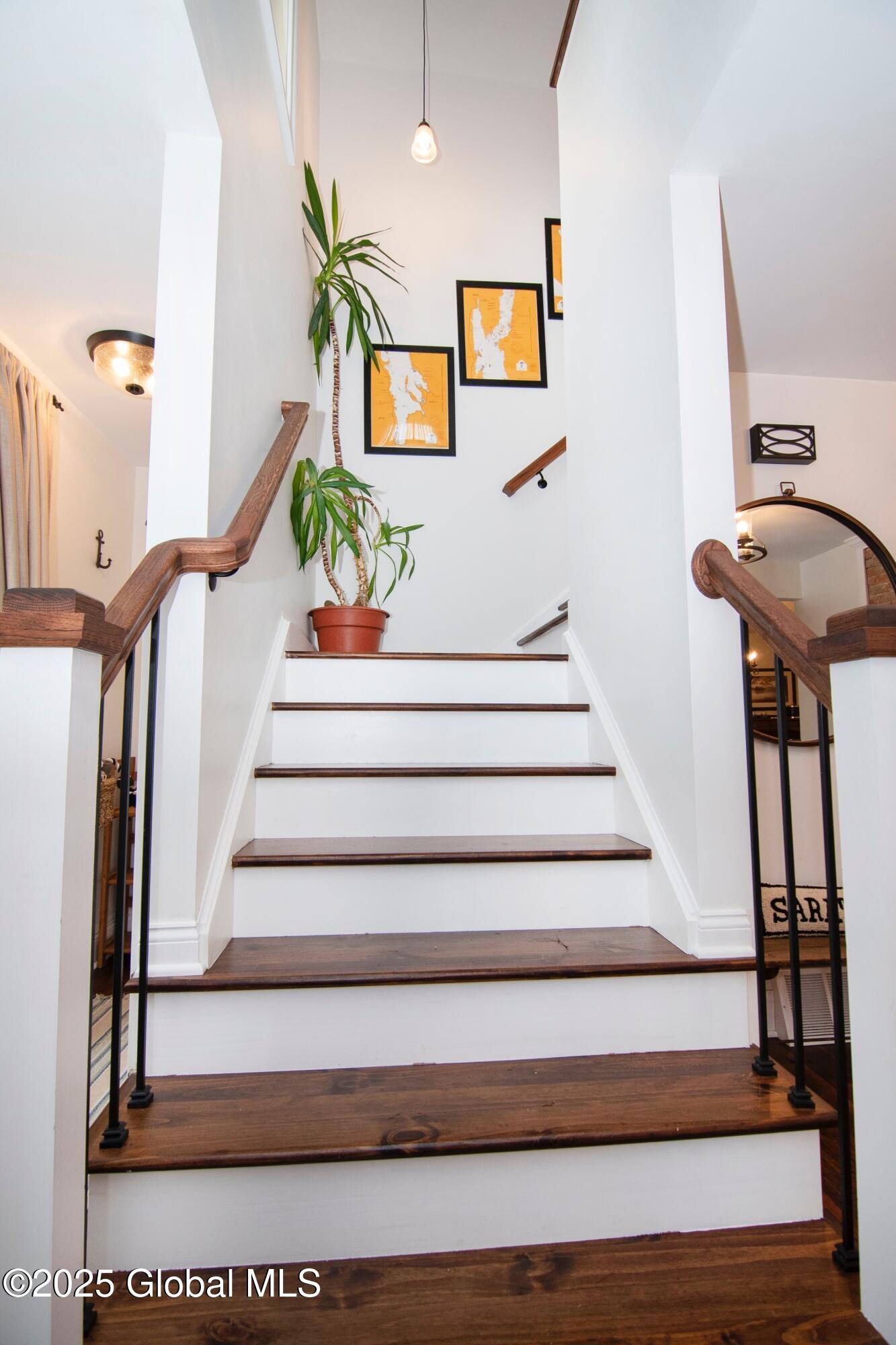 69 Second Street, Saratoga Springs, New York image 31