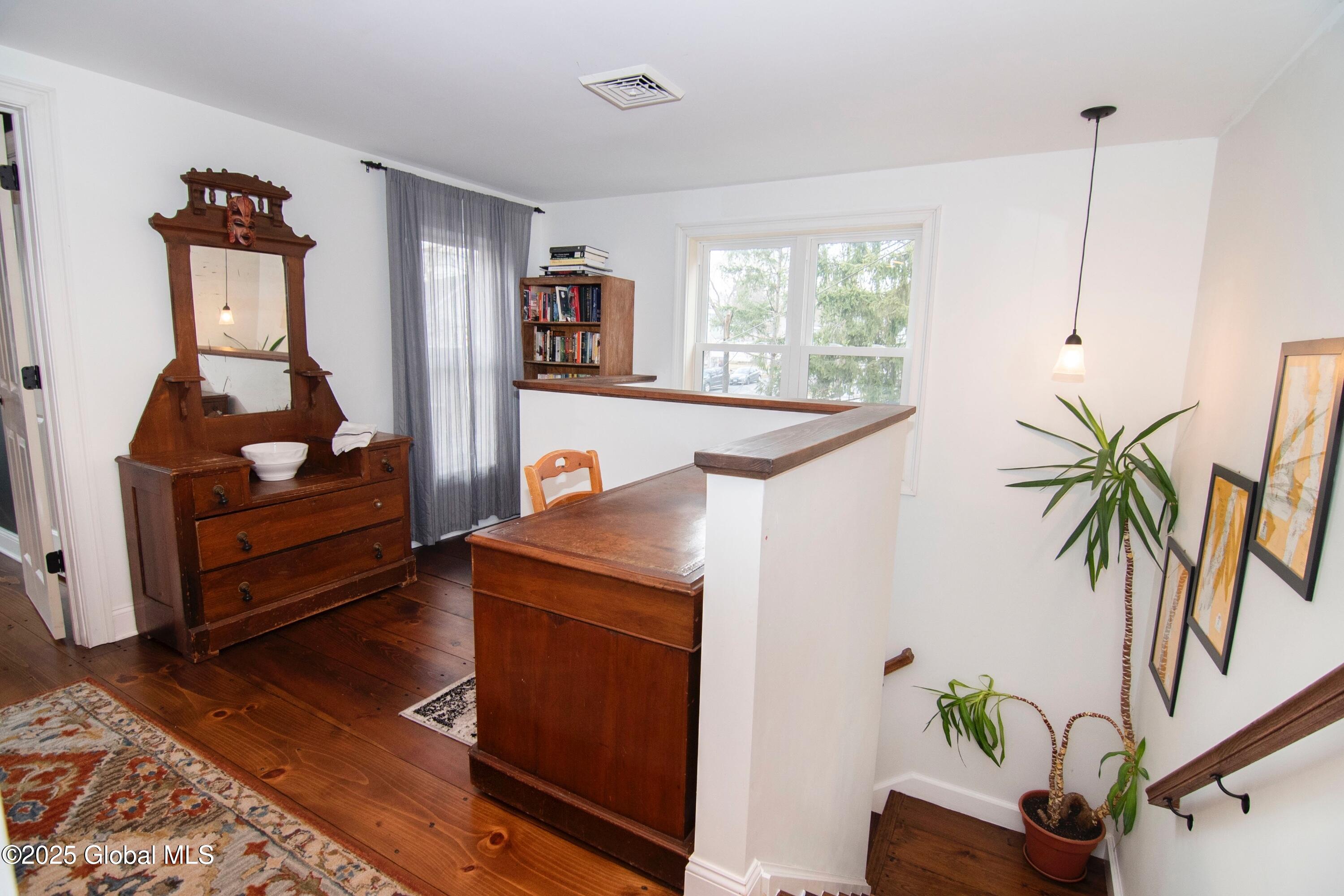 69 Second Street, Saratoga Springs, New York image 32