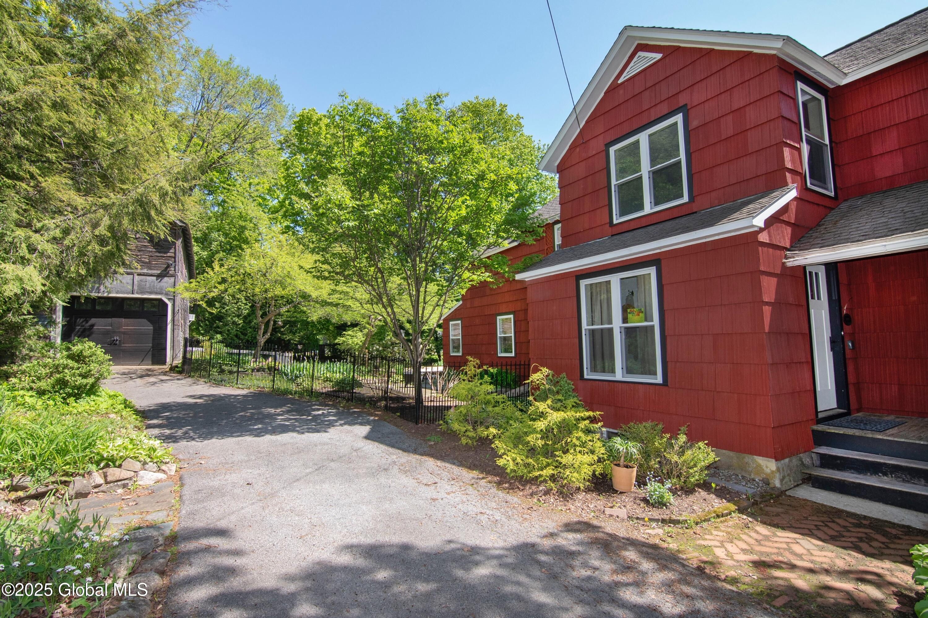 69 Second Street, Saratoga Springs, New York image 47