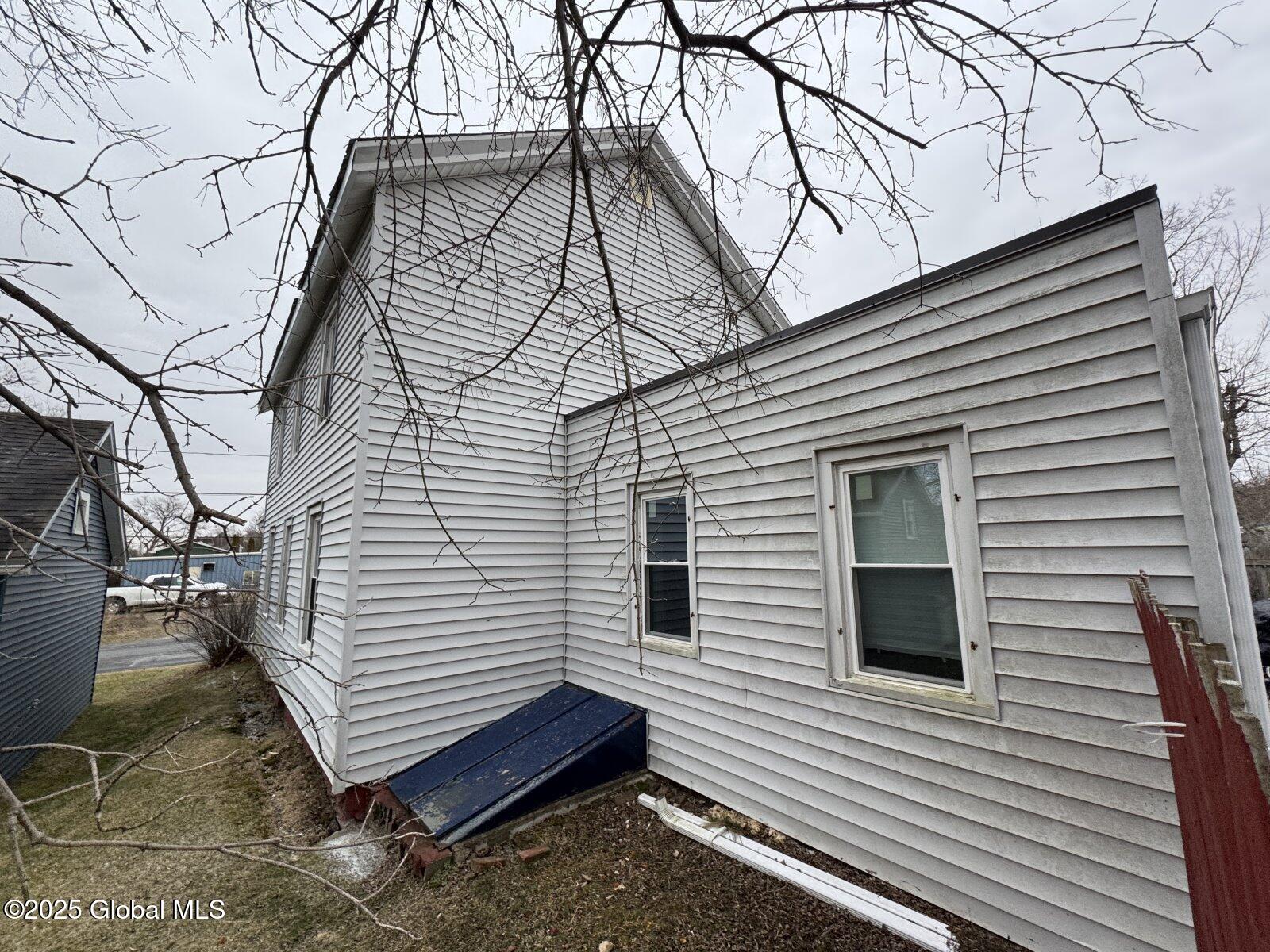 18 Carey Avenue, Hoosick Falls, New York image 7