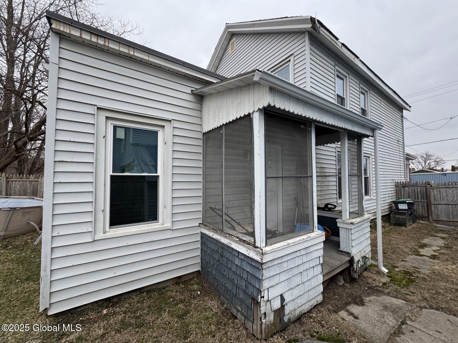 18 Carey Avenue, Hoosick Falls, New York image 4