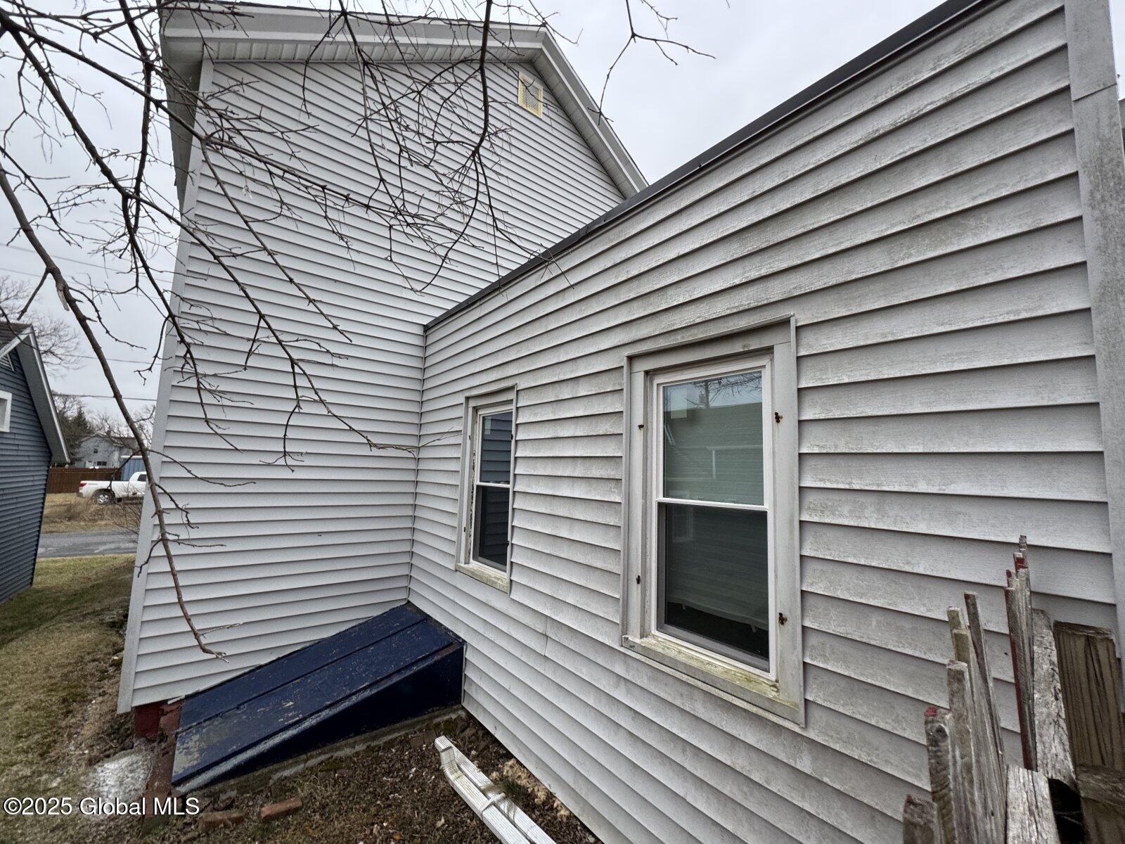 18 Carey Avenue, Hoosick Falls, New York image 6