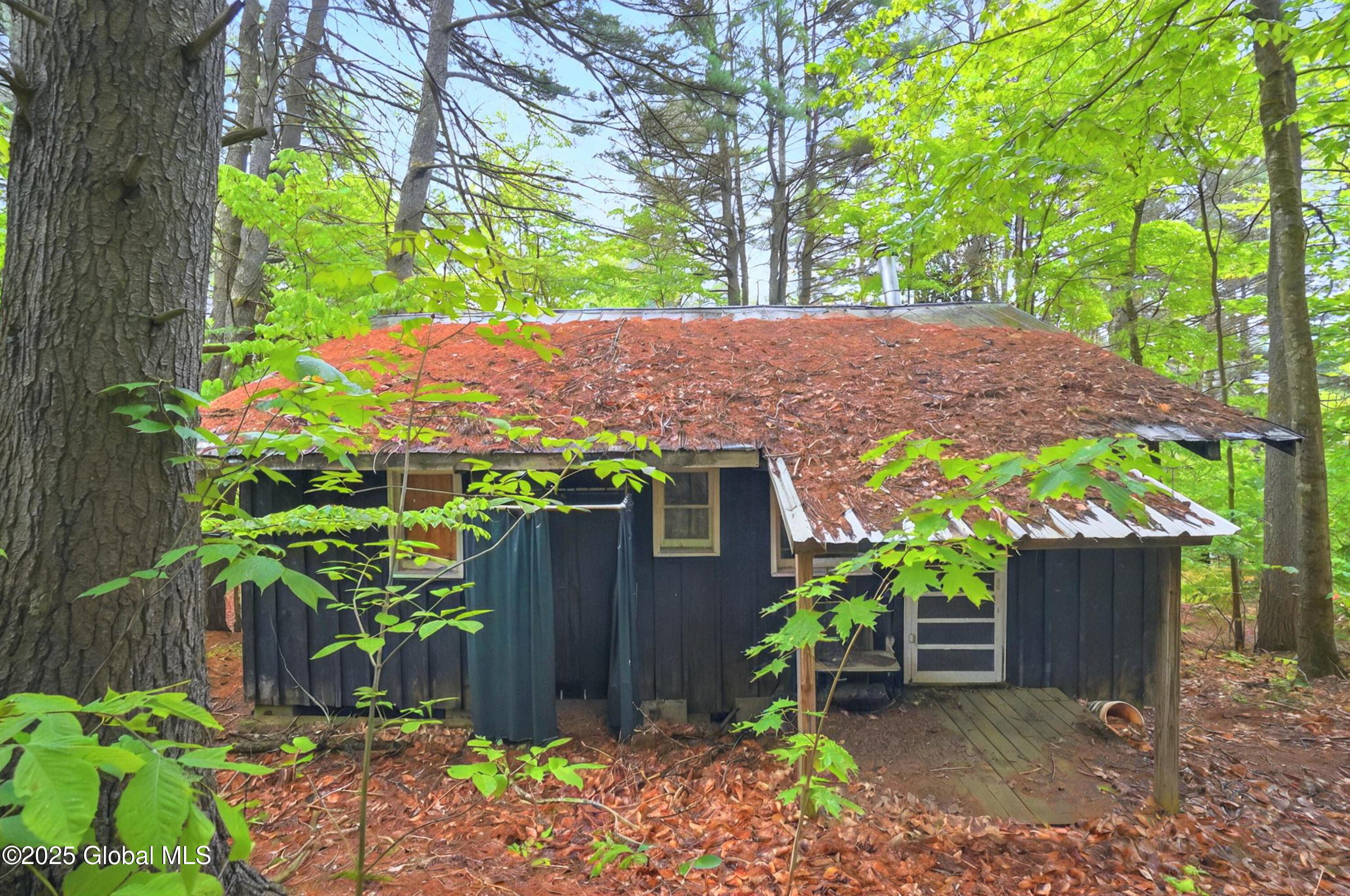 8 Crescent Drive, Hadley, New York image 30