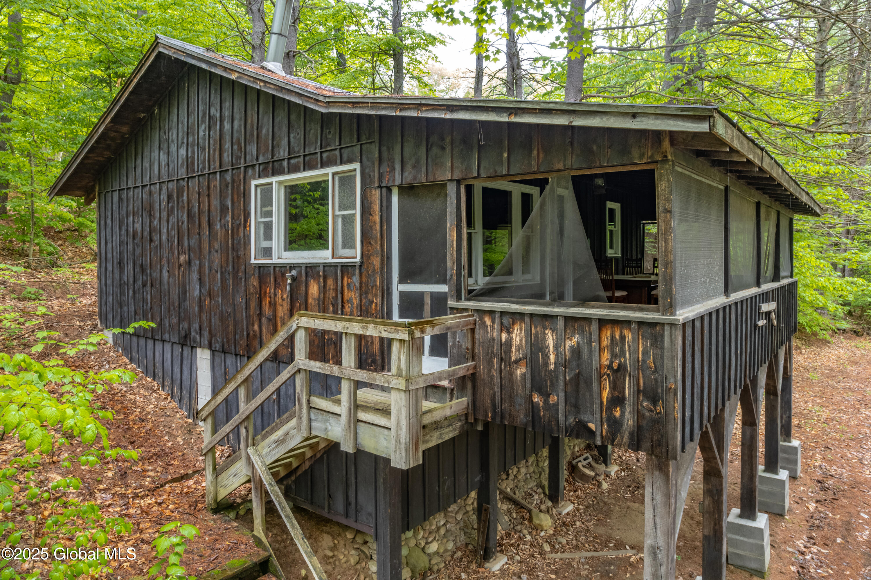 8 Crescent Drive, Hadley, New York image 2