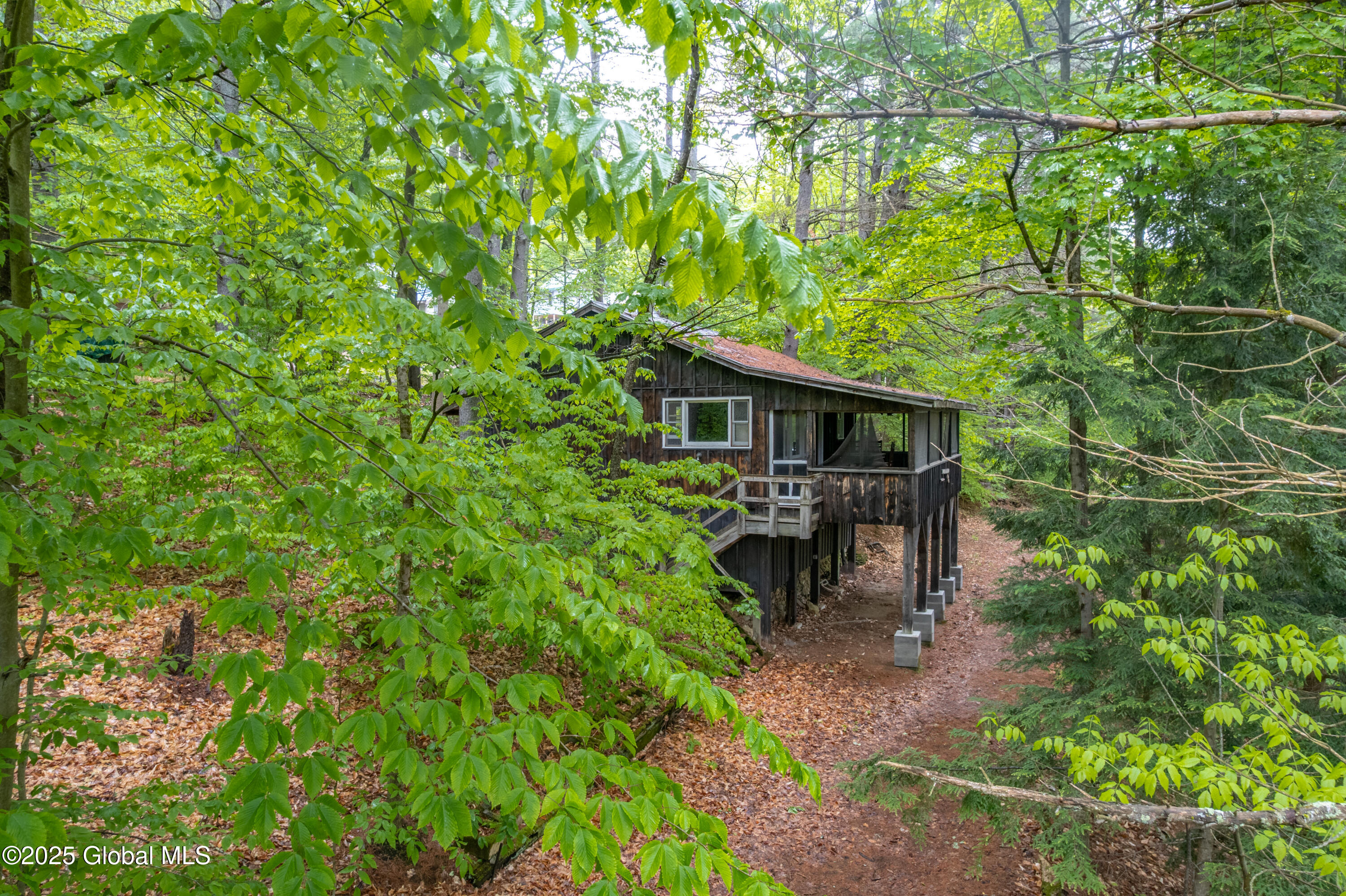 8 Crescent Drive, Hadley, New York image 4