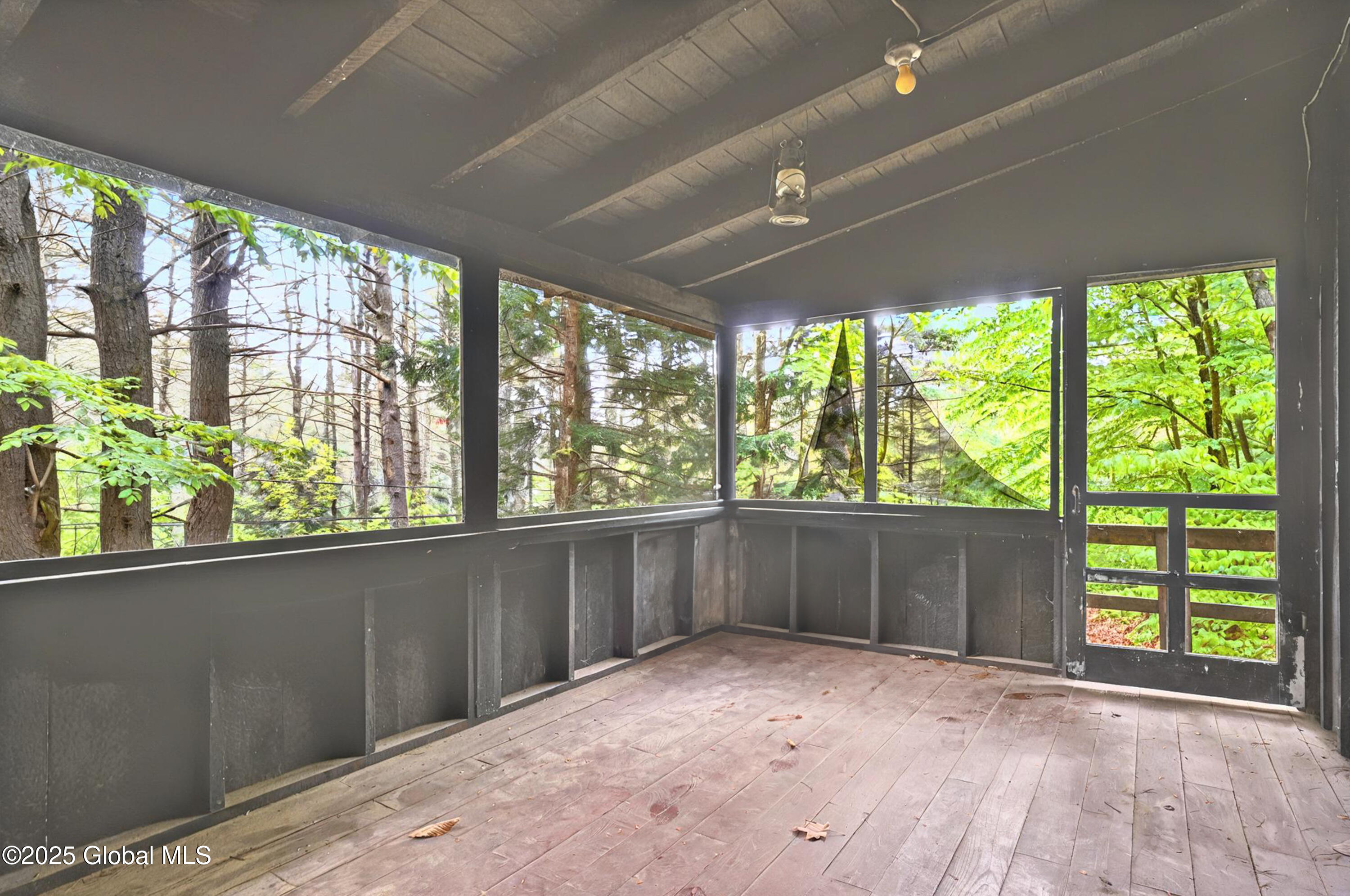 8 Crescent Drive, Hadley, New York image 10