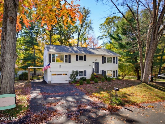 26 S ROYAL DR, ALBANY, NY 12205 - Image 6b2f7a106d0a8bdcdad5156ea0f04e2b/1074998554
