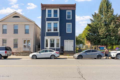 Photo for 2511 6th Avenue