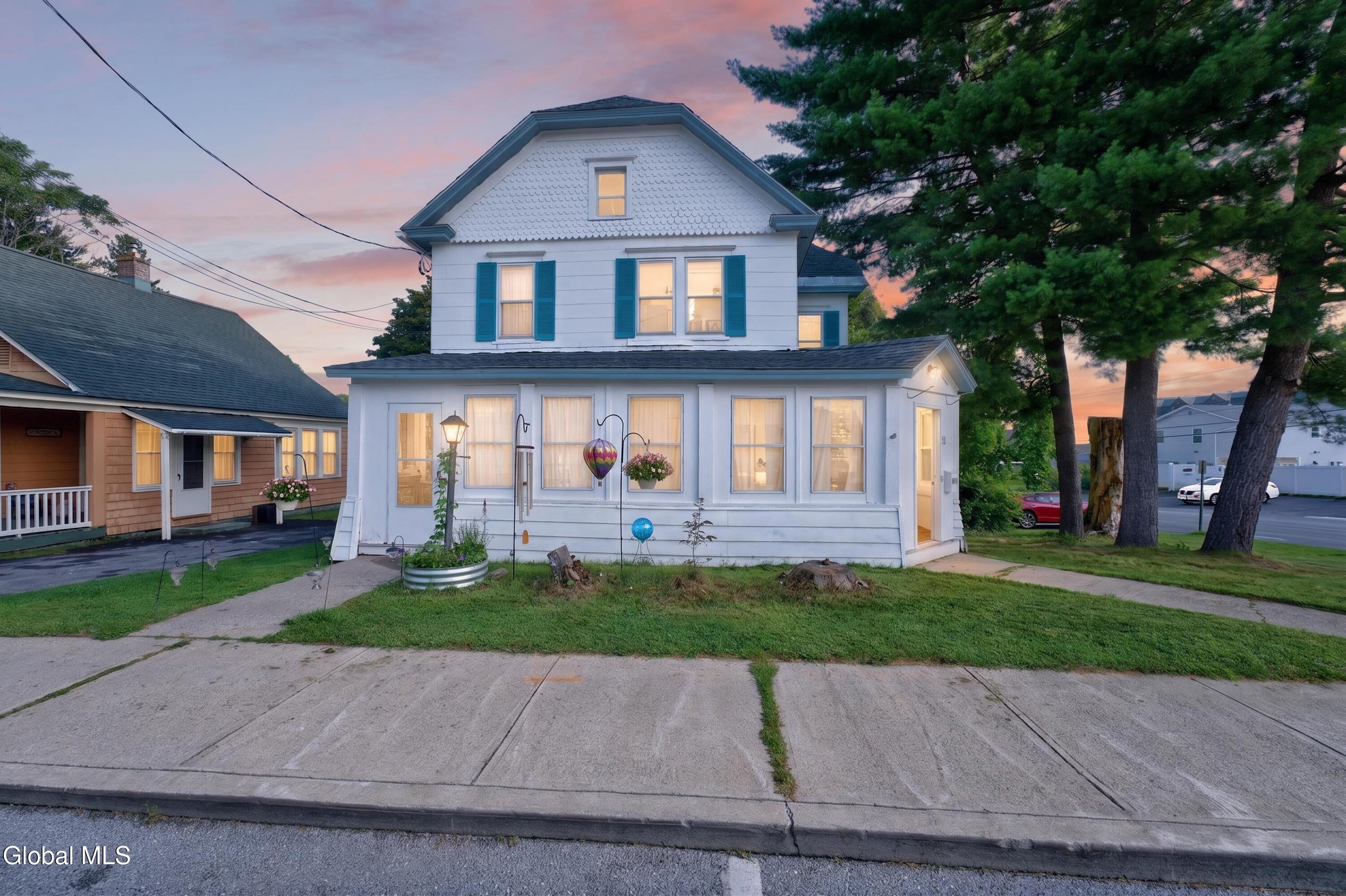 56 Amherst Street