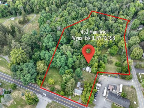 Photo of 453 Main Avenue, Wynantskill, NY 12198 (MLS # 202525372)