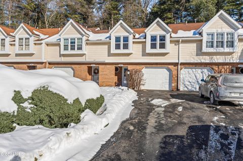 Photo of 4059 Chaucer Place, Slingerlands, NY 12159 (MLS # 202612060)