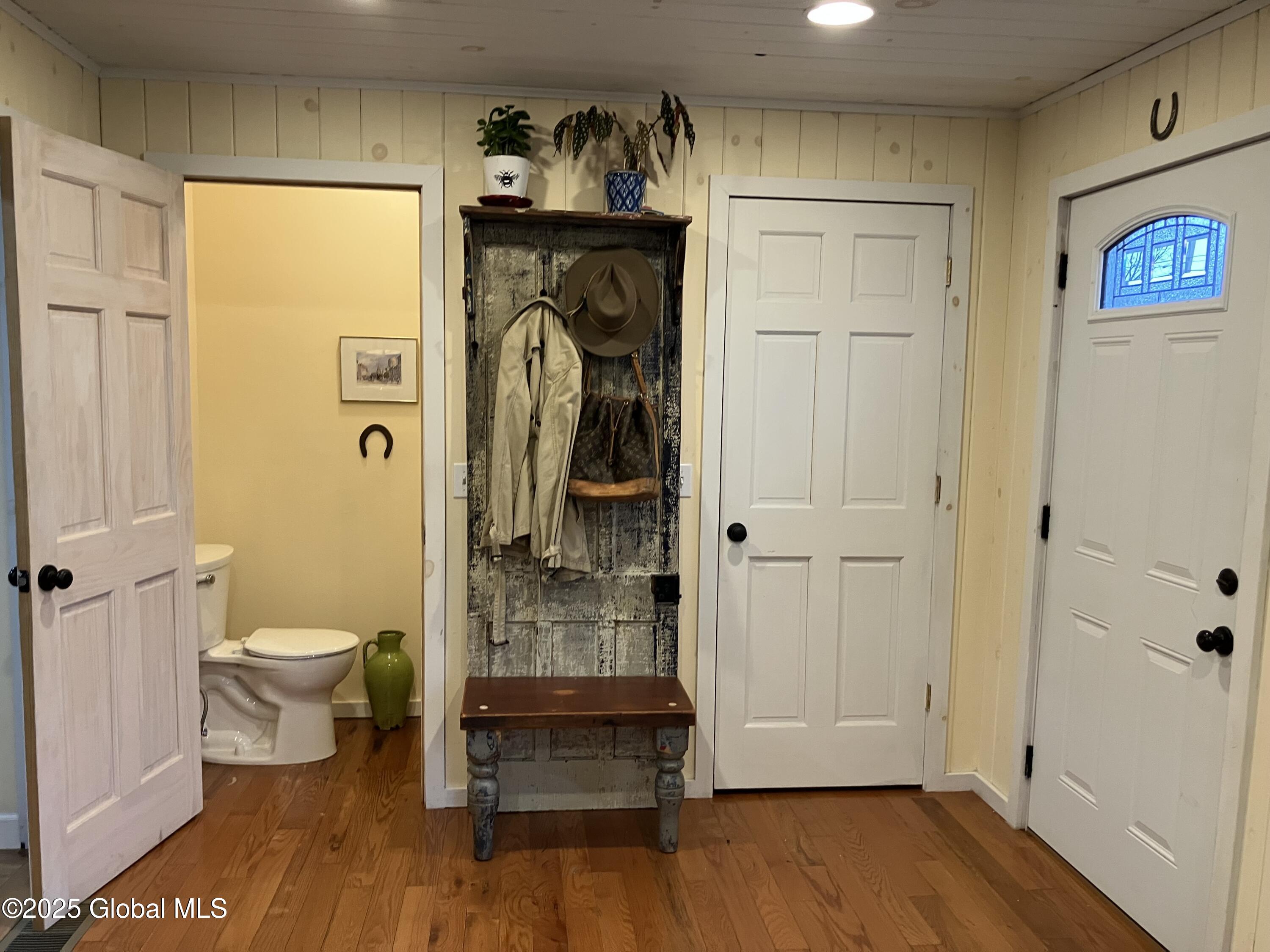 42 Peck Avenue, Glens Falls, New York image 8