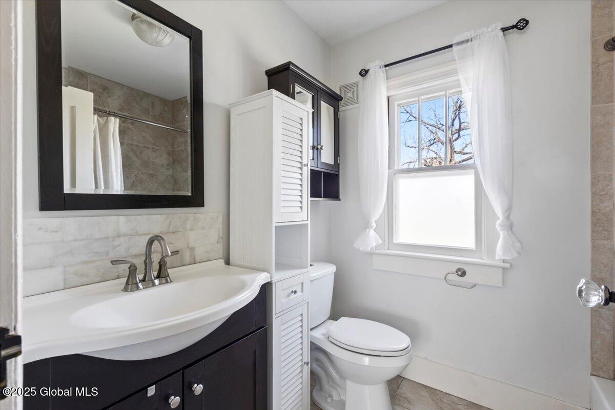 137 Stottville Road, Hudson, New York image 27